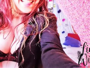 LinaWinter Porno Video: EXTRAFEUCHTE Anwaltsgehilfin