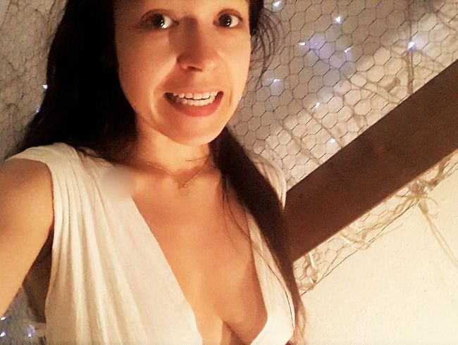 LinaWinter Porno Video: Was mach ich denn jetzt? - Ich bin ein wenig ratlos
